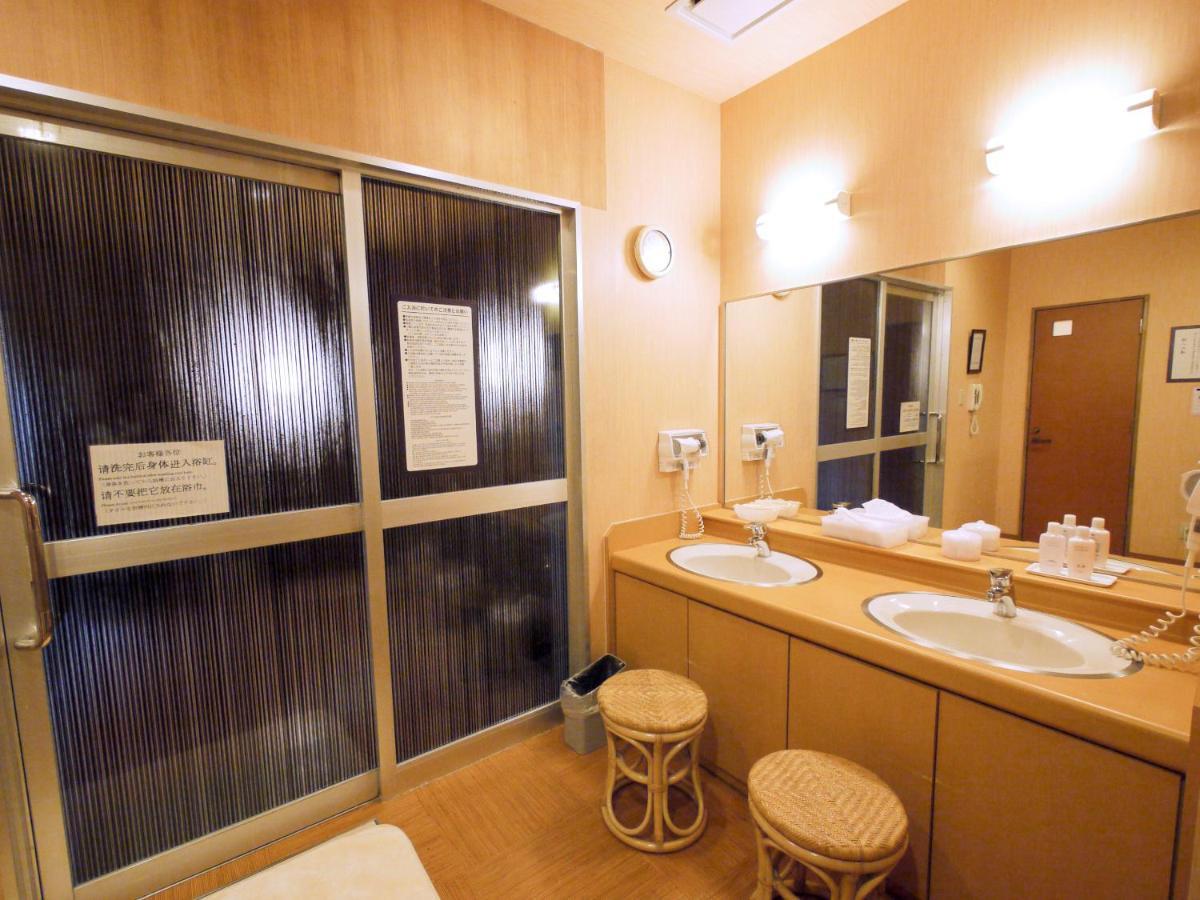 Hotel Route-Inn Toyokawa Inter Luaran gambar
